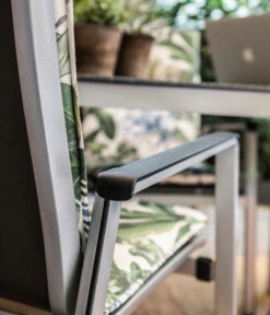 MWH Alu-Stapelsessel Elements 11 MWH Alu-Stapelsessel Elements -Garten Umfassend Geschäft 5325733 WE DE 001 StapelsesselElements