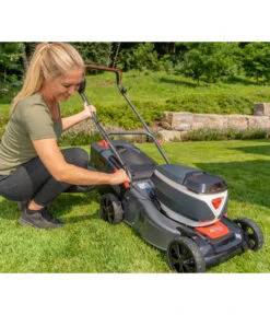 AL-KO Akku-Rasenmäher 42.2 LI Comfort, Inkl. Akku -Garten Umfassend Geschäft 6942650 WE DE 002 AkkuRasenmaeherComfort